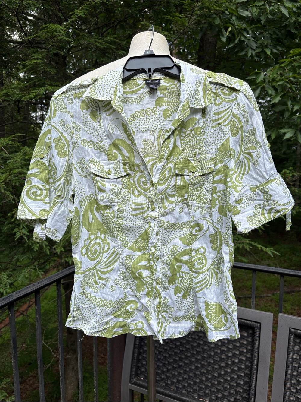 Willi Smith Short-Sleeve Green & White paisley button up 100% cotton sz L